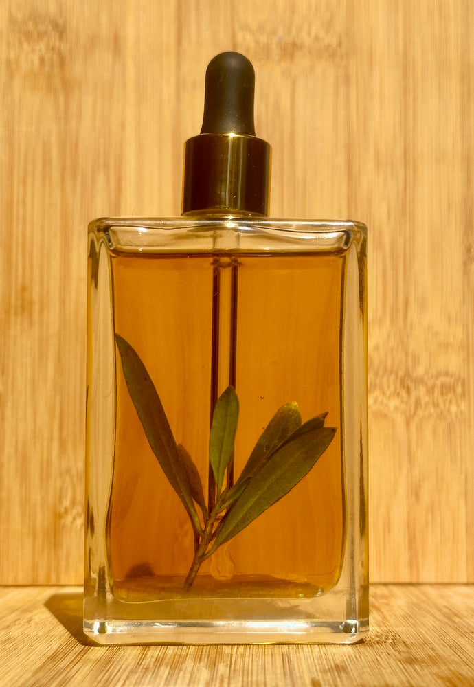 
                  
                    Coolmunda Zest Body Oil
                  
                